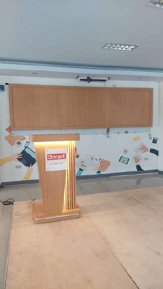 Podium dan area presentasi